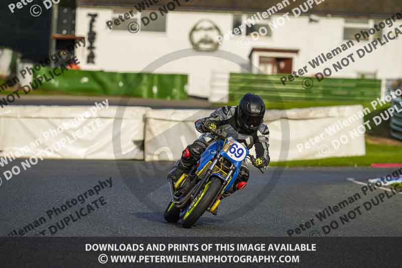 enduro digital images;event digital images;eventdigitalimages;mallory park;mallory park photographs;mallory park trackday;mallory park trackday photographs;no limits trackdays;peter wileman photography;racing digital images;trackday digital images;trackday photos